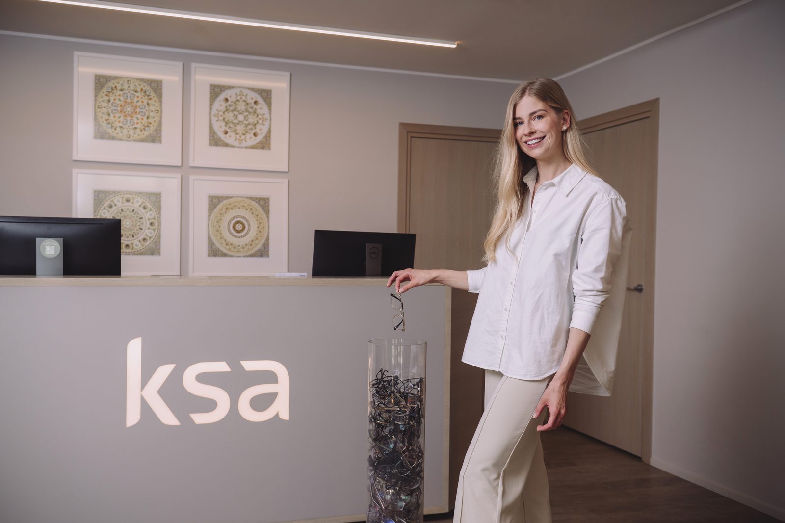 KSA Silmakeskus — õnnelik patsient pärast laserprotseduuri